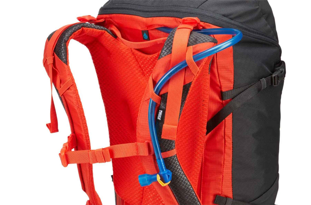 Thule 3536 AllTrail 35L Mens Hiking Backpack Obsidian