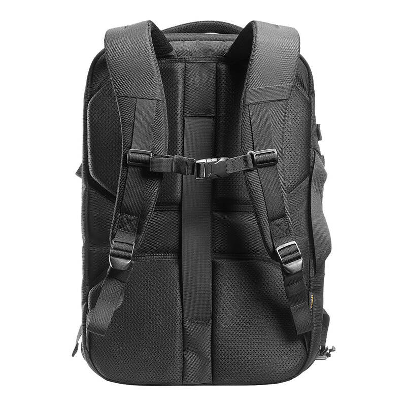 Ceļojumu mugursoma klēpjdatoram 38-40L / 17'' Tomtoc Navigator-T66 (melna)