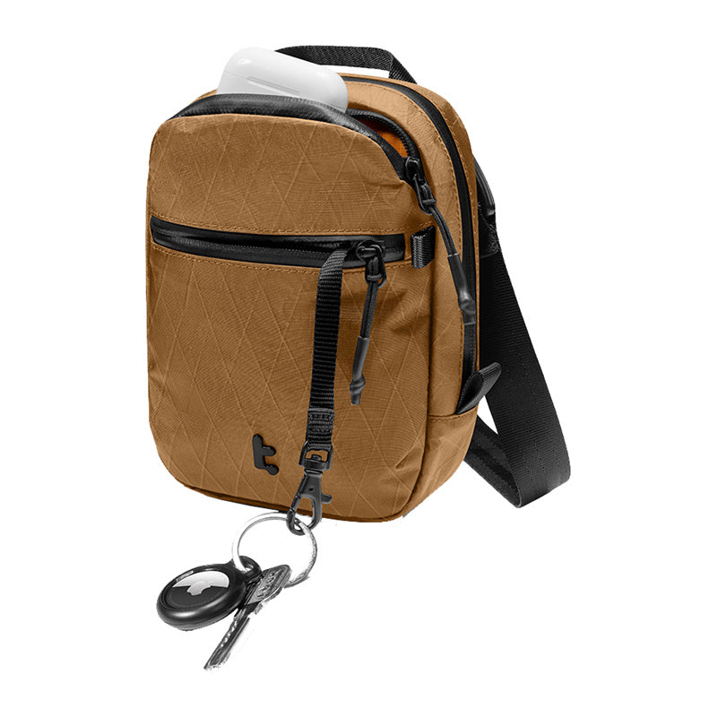 Aviator-T37 ceļojumu soma ar plecu siksnu X-Pac (brūna)