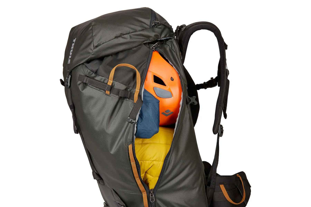 Thule 4502 Stir Alpine 40L Hiking Backpack Obsidian