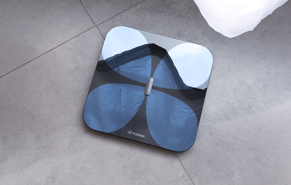 Yunmai Pro – smart scales with 13 body analysis functions