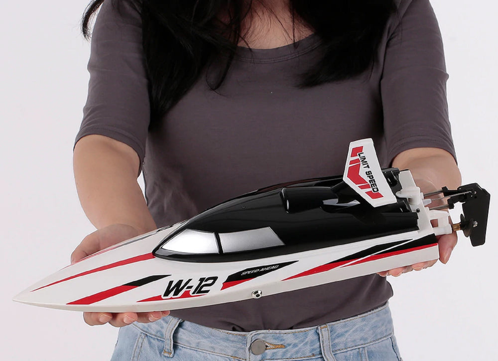 RC tālvadības laiva WLtoys WL912