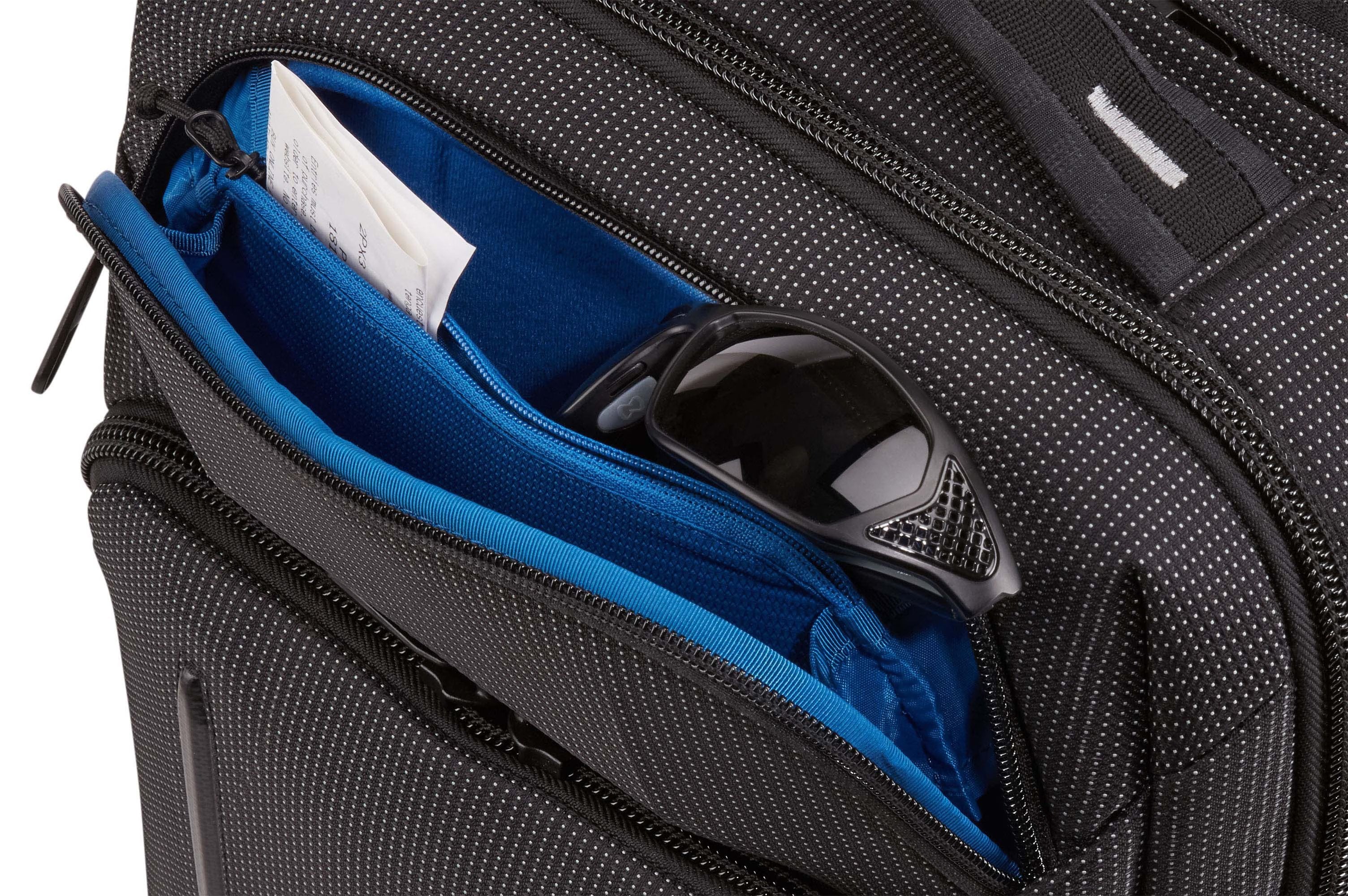 Thule 5262 Crossover 2 Convertible Laptop Bag 15.6 C2CB116 Black