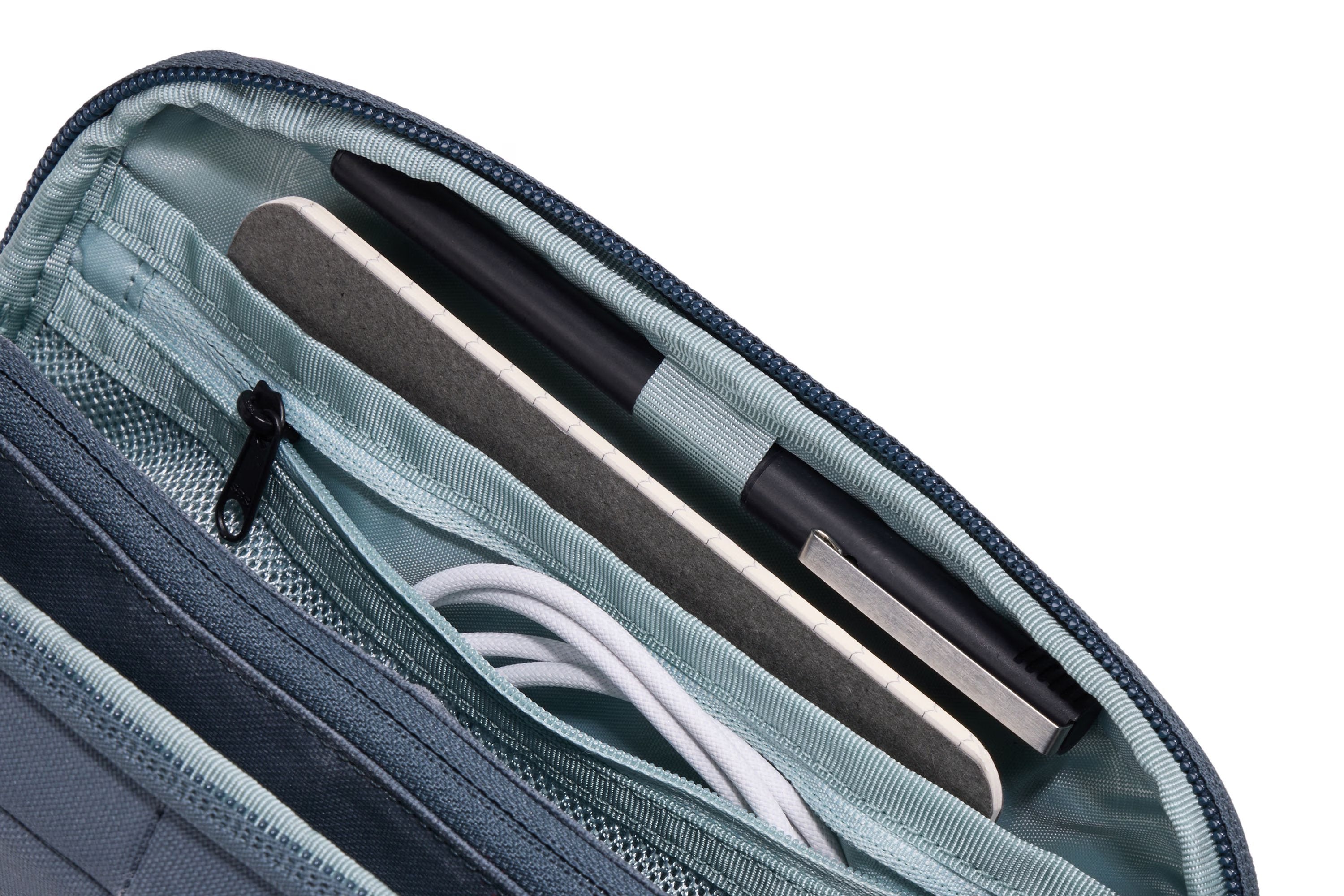 Thule 5441 Aion travel organizer dark slate