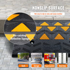 VEVOR Rubber Curb Ramp 15.2 cm Rise Height Sidewalk Curb Ramp, 37 cm Width 49.1 cm Length Driveway Ramp for Curb, 15T Heavy Duty Rubber Ramp for Forklifts, Trucks, Buses, Cars, Wheelchairs, Bikes
