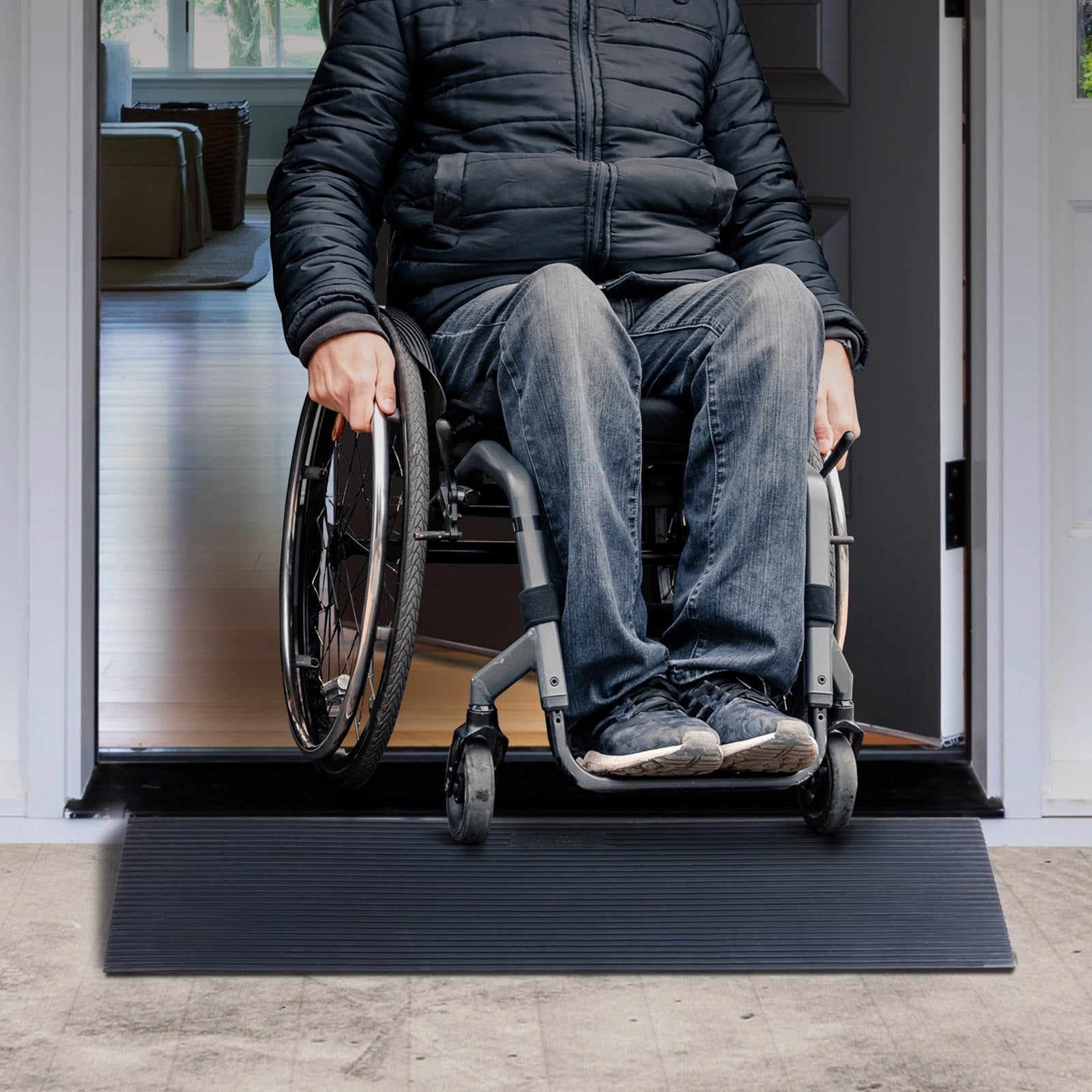 VEVOR 4.06 cm Rise Cuttable Threshold Ramp for Sweeping Robot, 90 cm Wide Natural Rubber Wheelchair Ramp, Non-Slip Solid Rubber Ramp with Double-Sided Tape for Doorways, Driveways, Bathroom, Smooth Tile