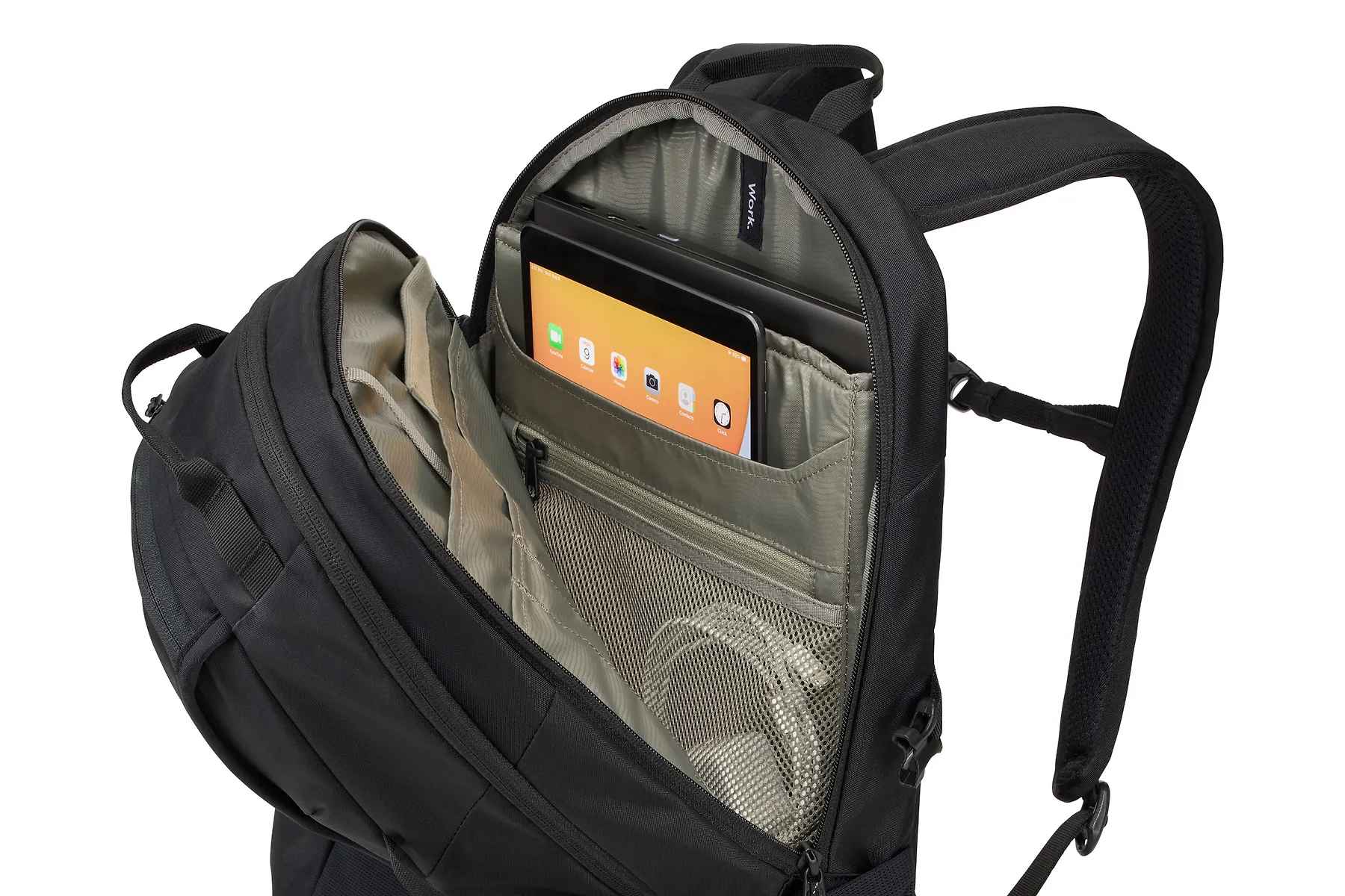 Thule 4846 EnRoute Backpack 26L TEBP-4316 Black