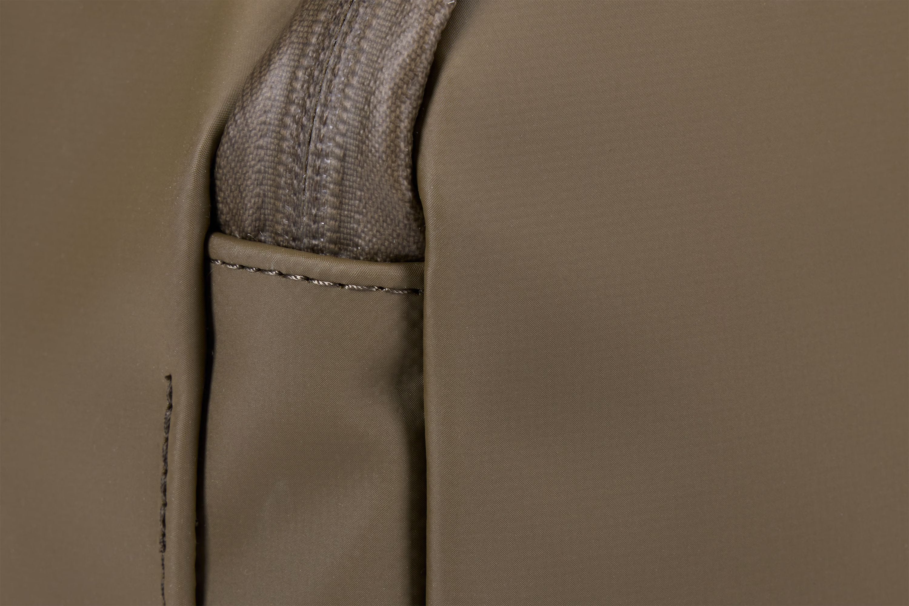 Thule 5606 Chasm Small Gear Cube - Deep Khaki