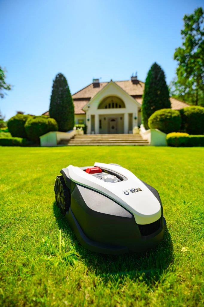 CEDRUS M6+ C-MOW robotizēts zāles pļāvējs (līdz 600 m²)