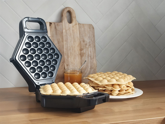 BUBBLE WAFFLE MAKER 700W