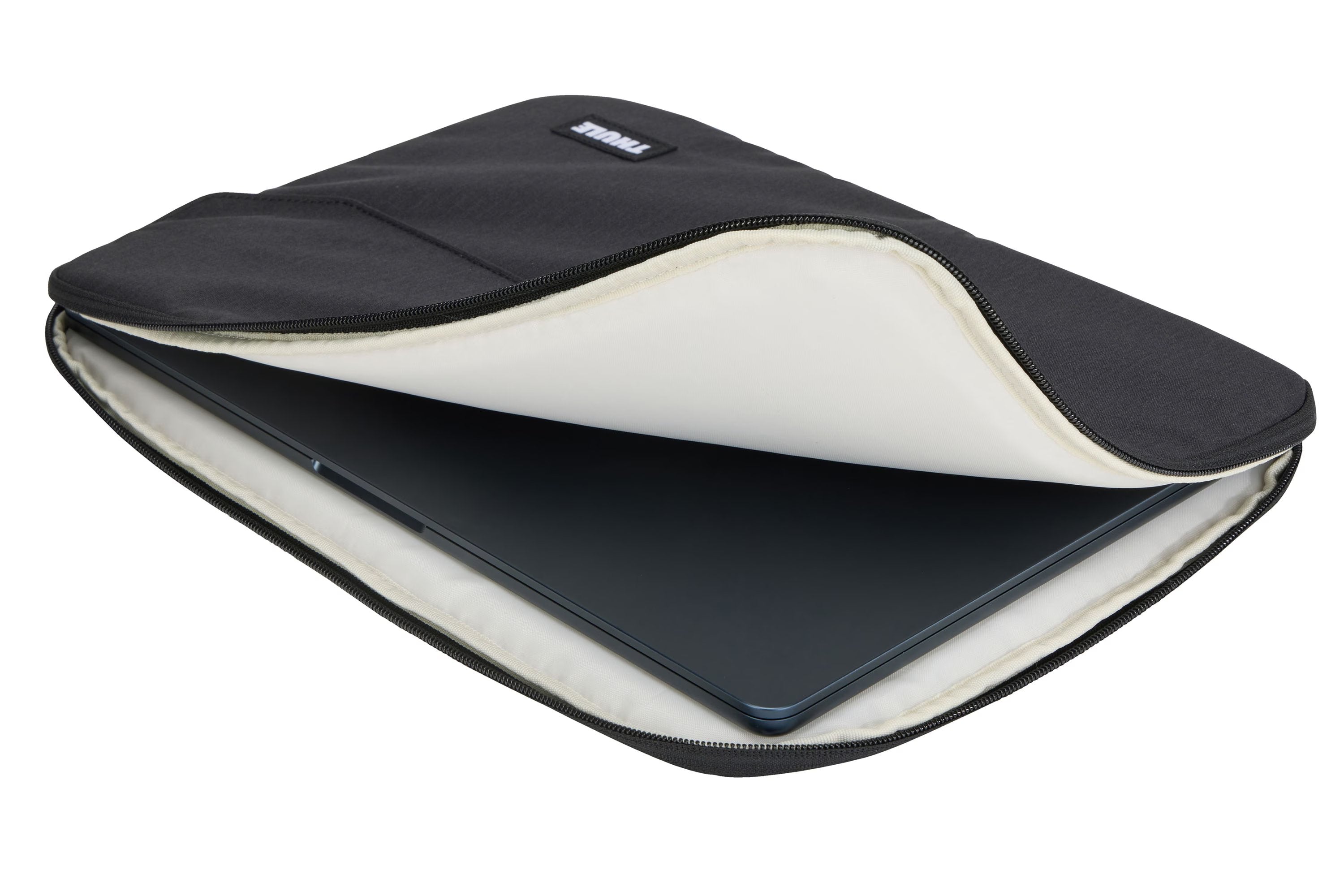 Thule 5458 Lithos Sleeve 15 MacBook Black