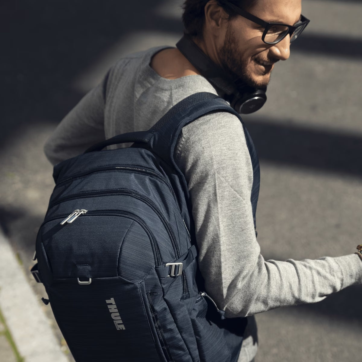 Thule 5352 Construct Backpack 24L black