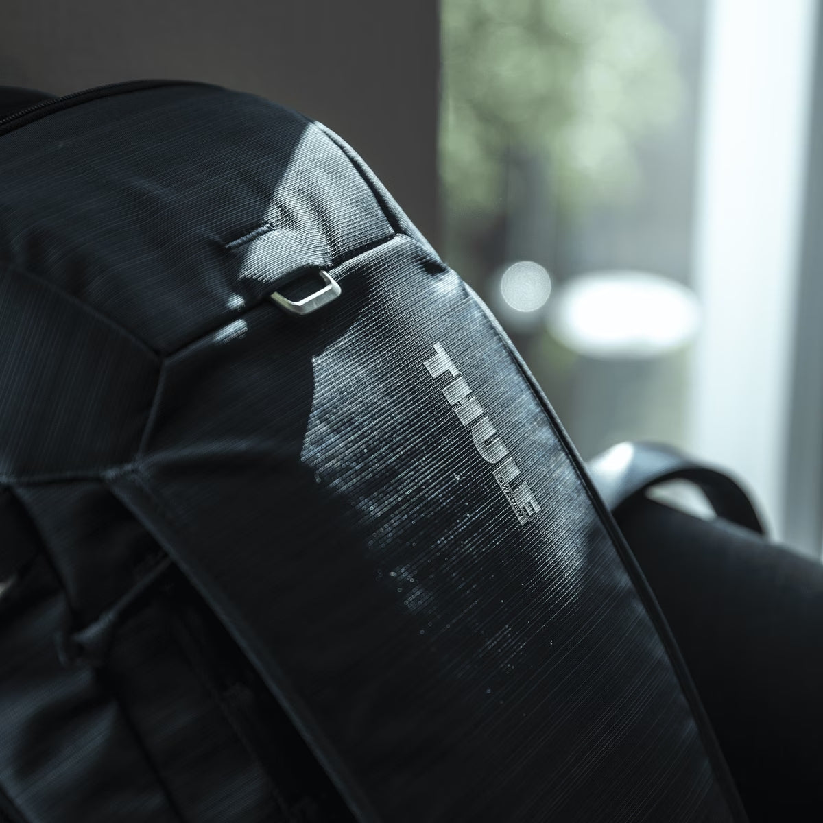 Thule 5352 Construct Backpack 24L black
