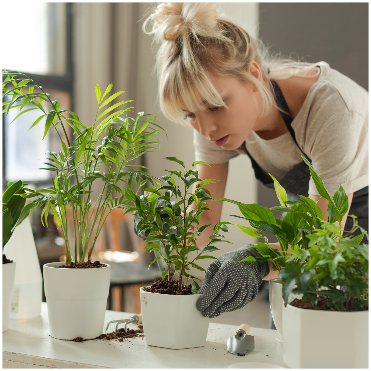 Plant grow light LED VERDI V2 5W 1300K white Kobi Design