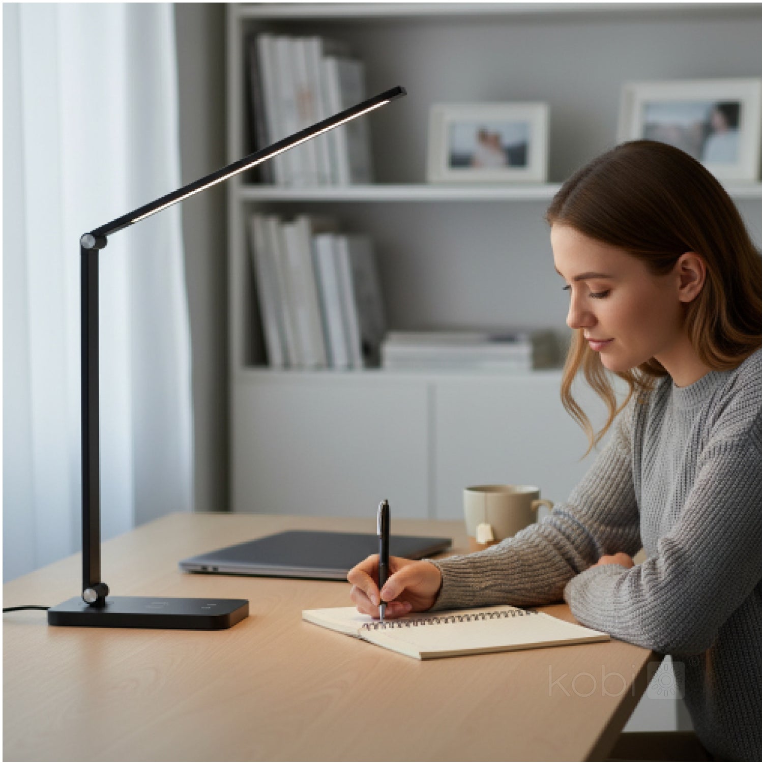 Desk lamp NOBLITE Q 7W CCT black LED2B