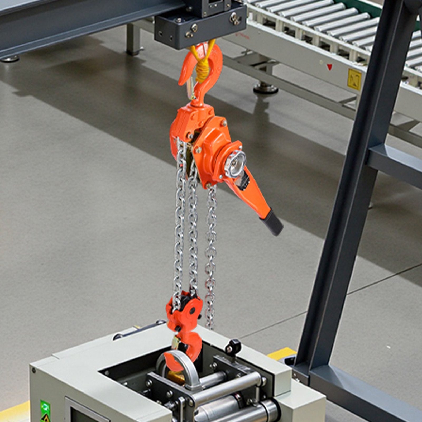 VEVOR Manual Lever Chain Hoist, 6T 6000KG Capacity Heavy Duty Come Along, 6M Lift G80 Alloy Steel Chain With Dual Pawl Mechanical Brake, 360° Rotating Hooks, for Warehouse Construction Garage
