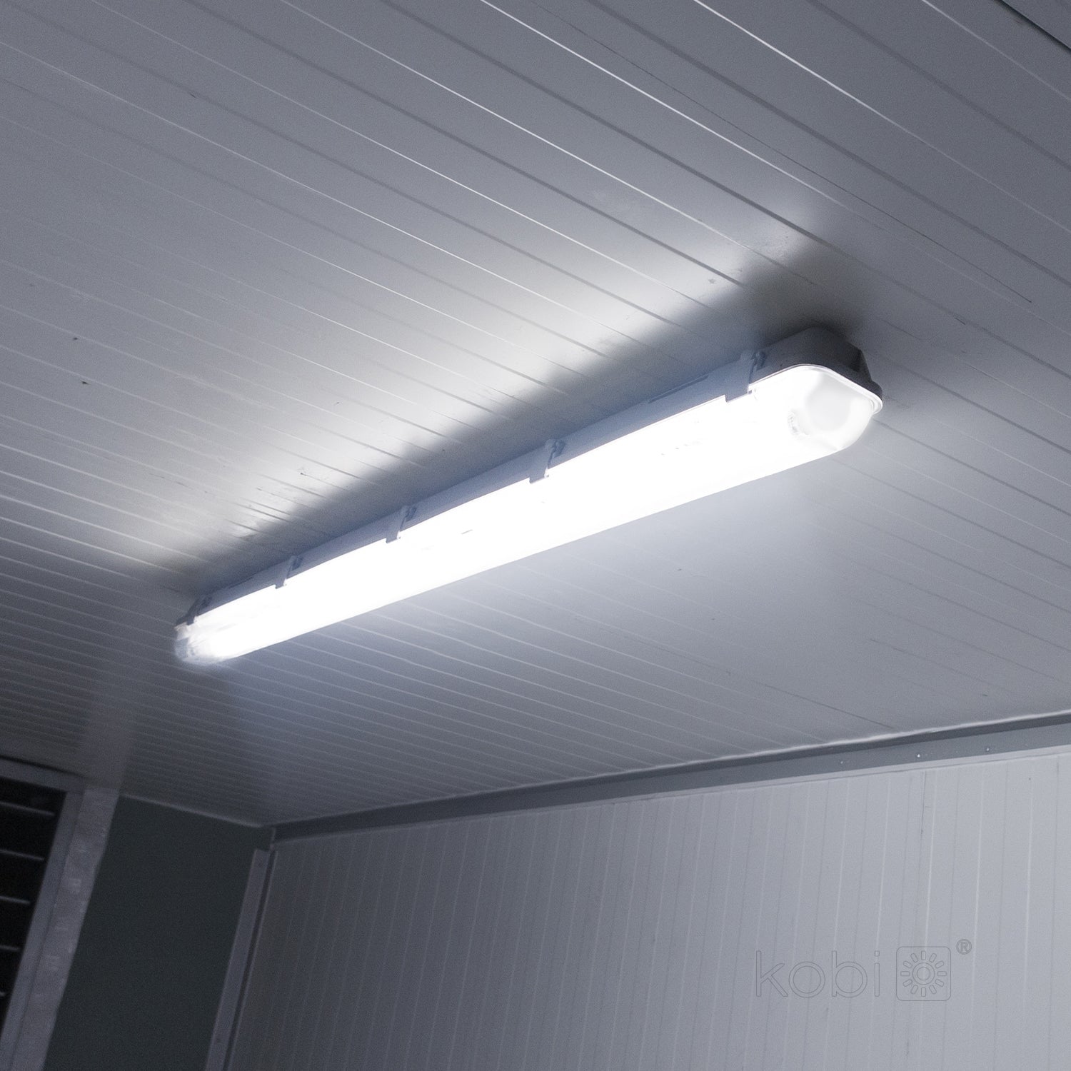 Waterproof fixture HERMIC 1x120 IP65 Kobi