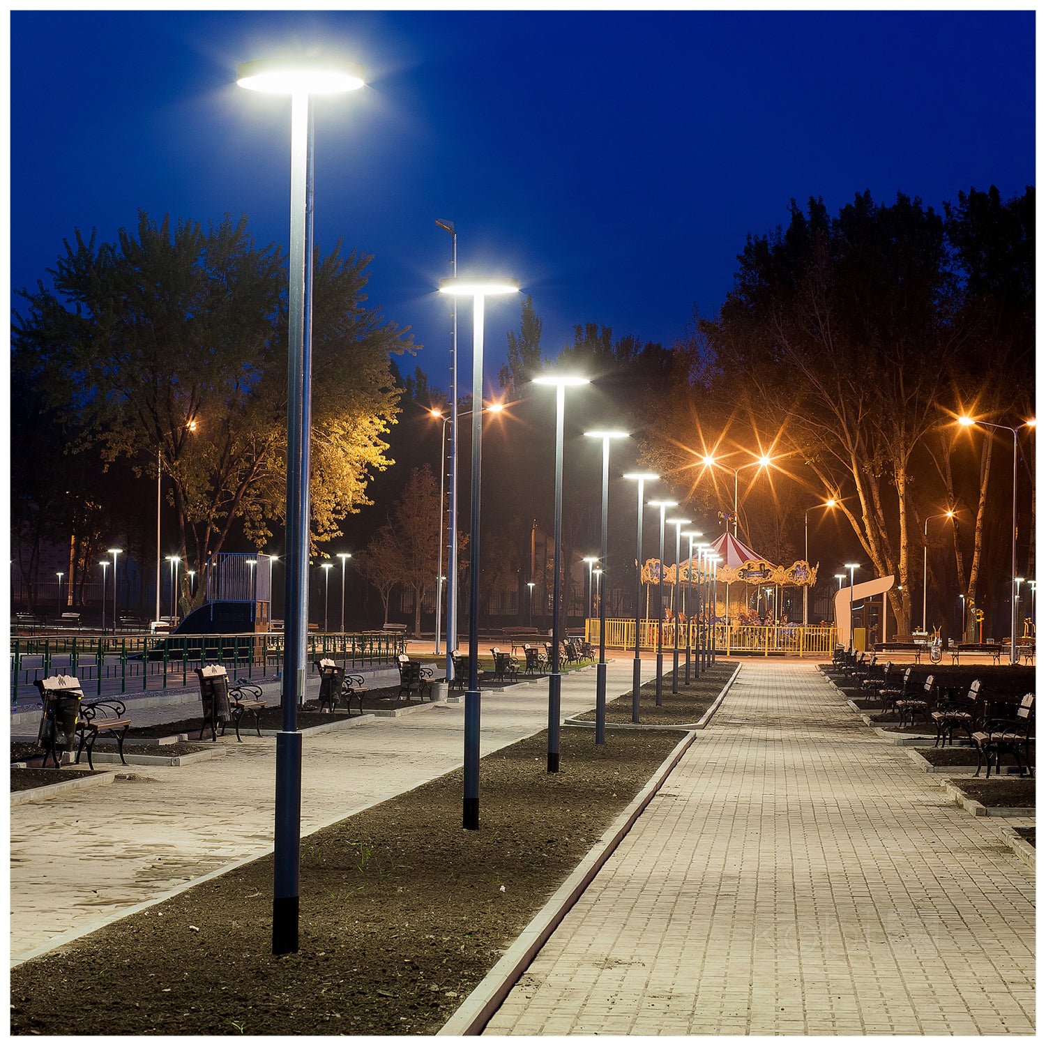 Park light Solar LED SOLSUMI 25W 4000K IP54 Kobi Premium