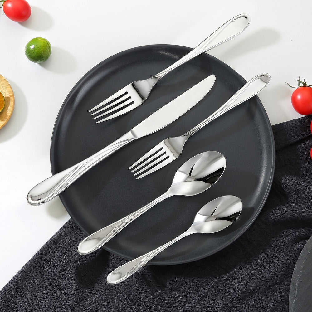 VEVOR 45-Piece Silverware Set, Food-Grade Stainless Steel Flatware Utensils, Mirror Finished Cutlery Set, Dishwasher Safe Eating Tableware for Kitchen Home, Service for 8, Include Knife Fork Spoon