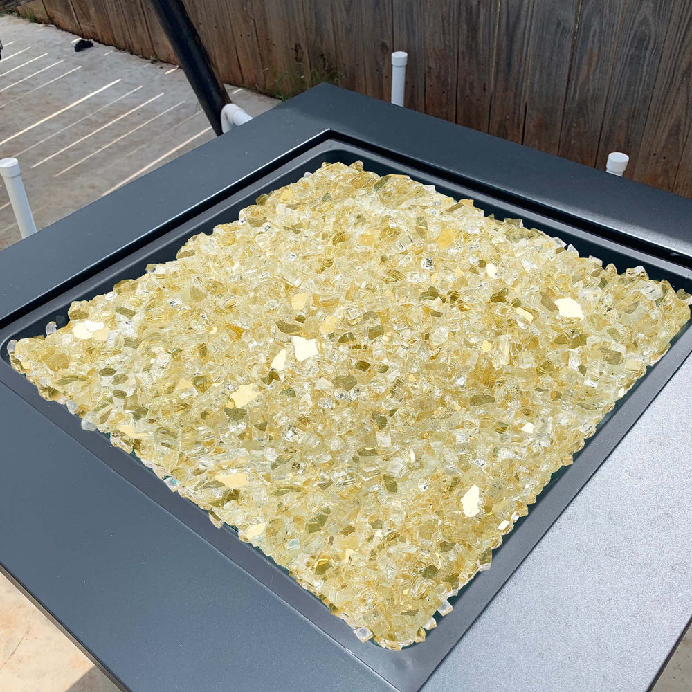 VEVOR Fire Glass, 10 LBS / 4.5 KG High-Temperature Resistant Fireplace Rocks, 1/2-Inch / 12.7 mm Reflective & Smokeless Firepit Glass Rock, High Luster Stone Landscaping for Fire Pit Table, Gold