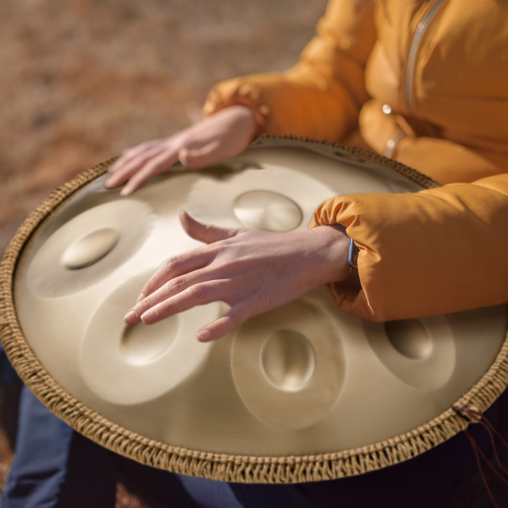 VEVOR Handpan Drum 55.9 cm 10 Notes D Minor Hand Drum Instrument with Mallet
