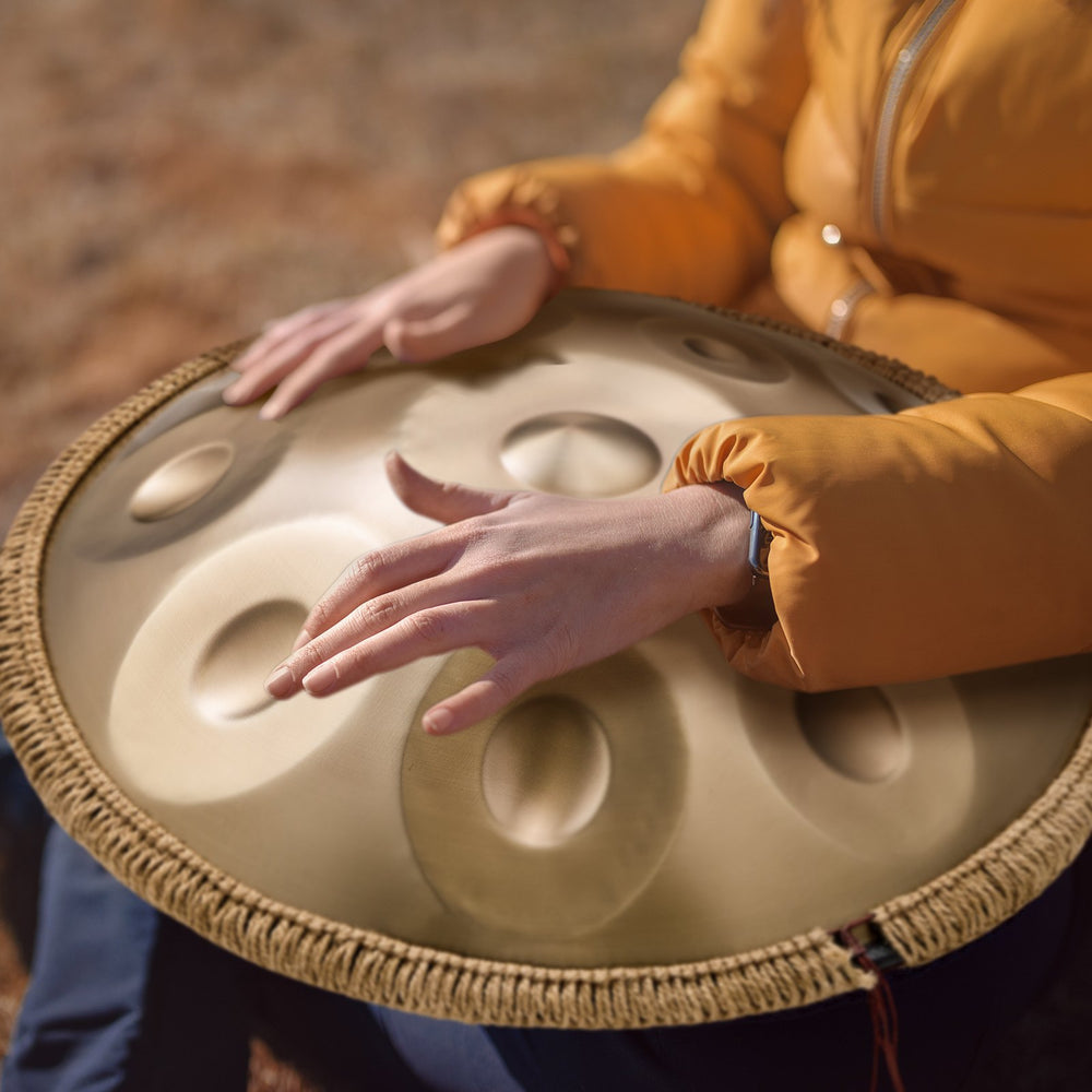 VEVOR Handpan Drum 55.9 cm 12 Notes D Minor Hand Drum Instrument with Mallet