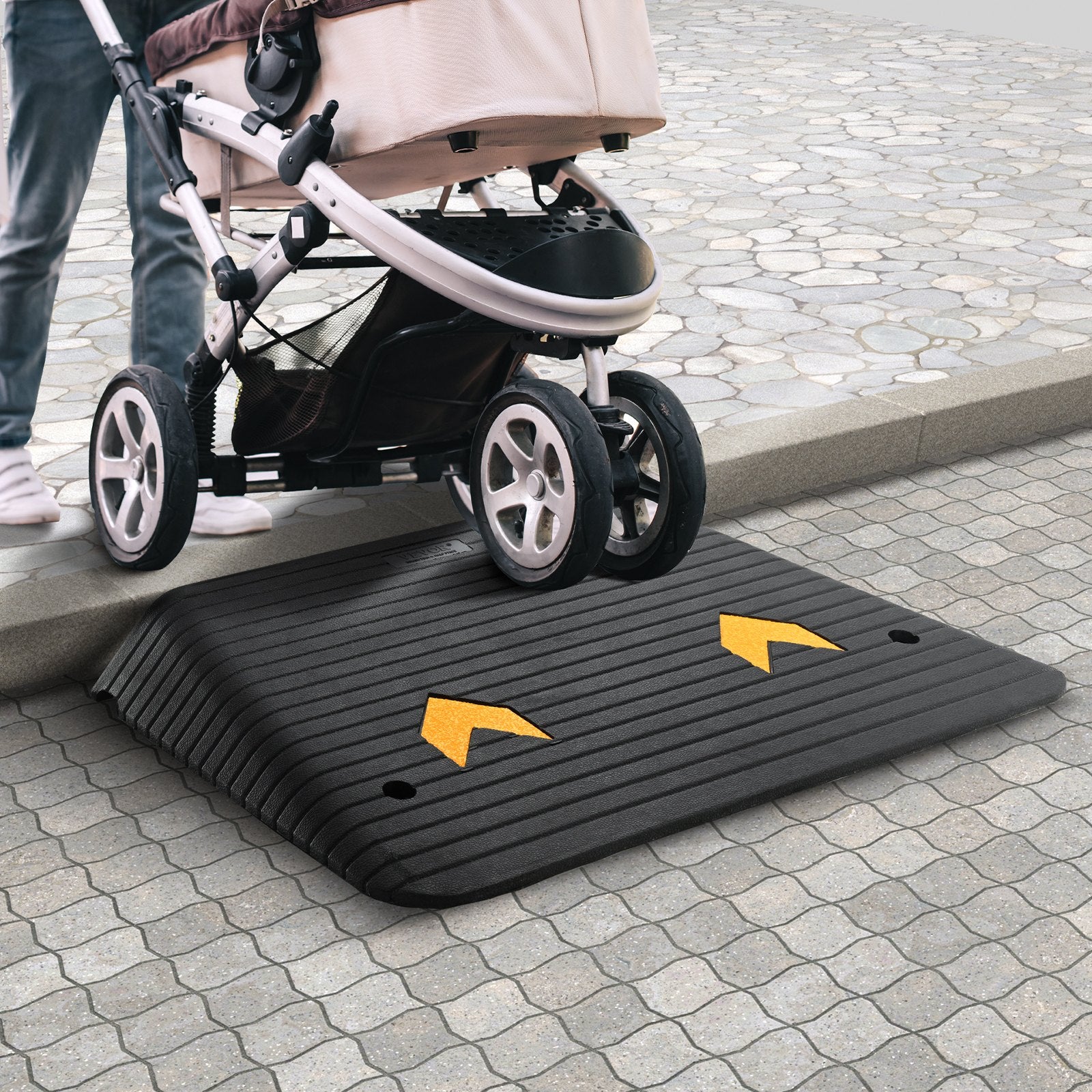 VEVOR Rubber Threshold Ramp Door Ramp 4" Rise 15 tons Load Rubber Curb Ramp