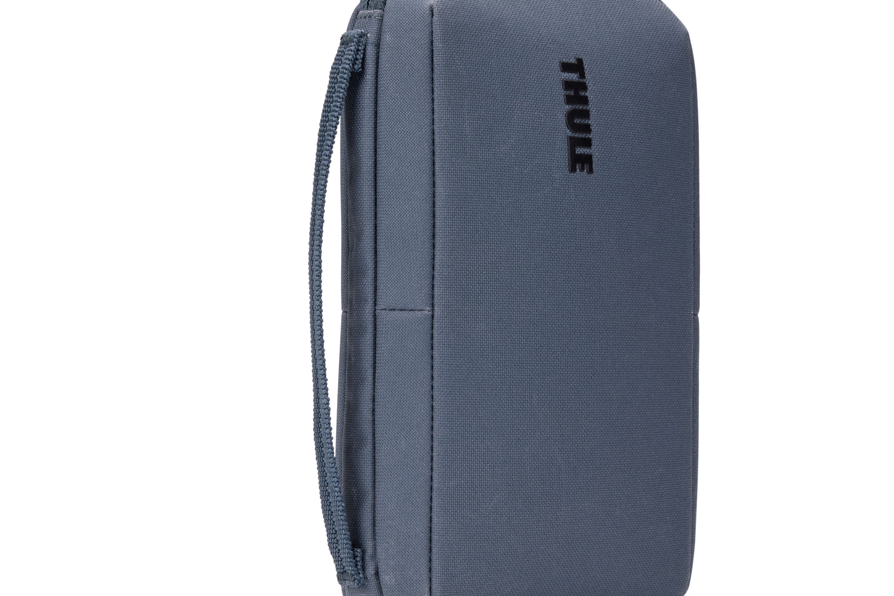 Thule 5441 Aion travel organizer dark slate