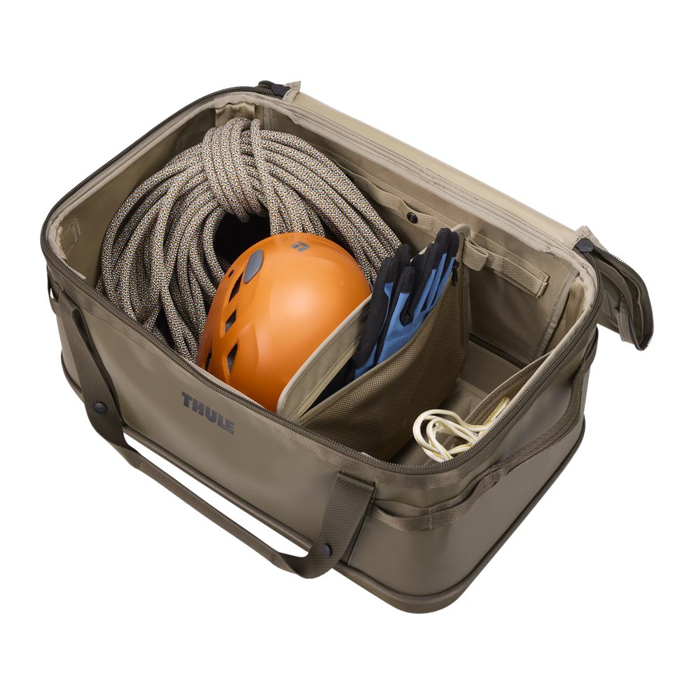 Thule 5530 Chasm Gear Hauler 55L Deep Khaki